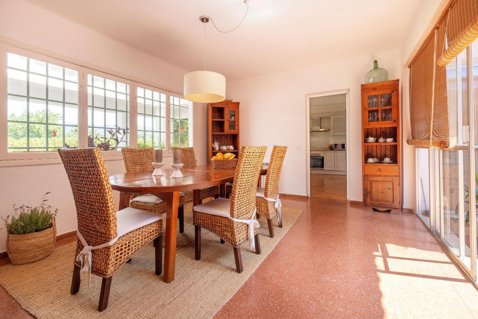 Ferienhaus Ideal House For Two Families With Pool And Barbecue