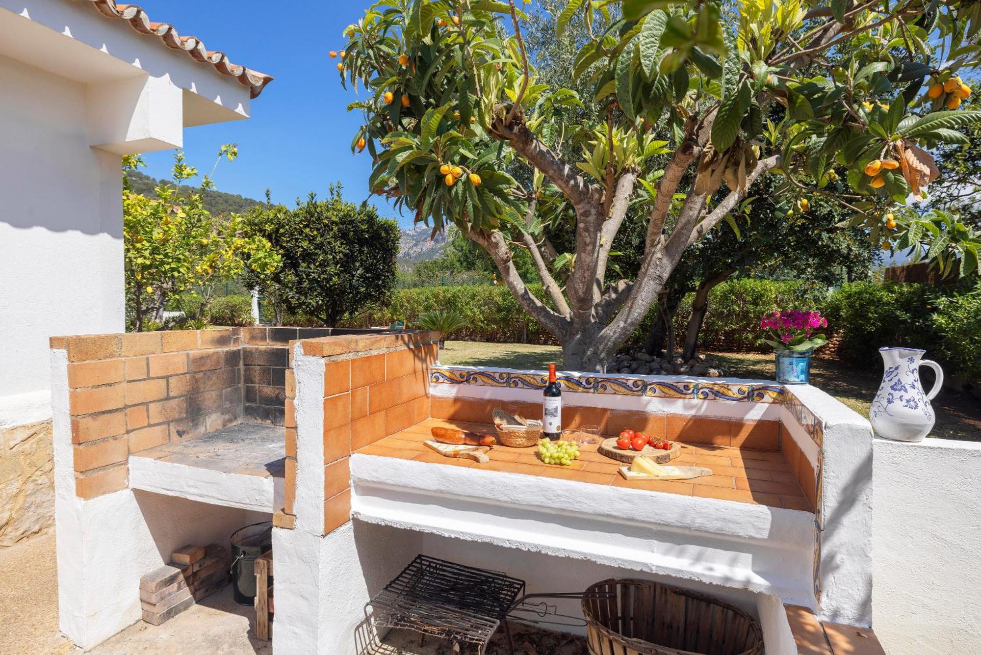 Ideal House For Two Families With Pool And Barbecue Ferienhaus Plamanyola