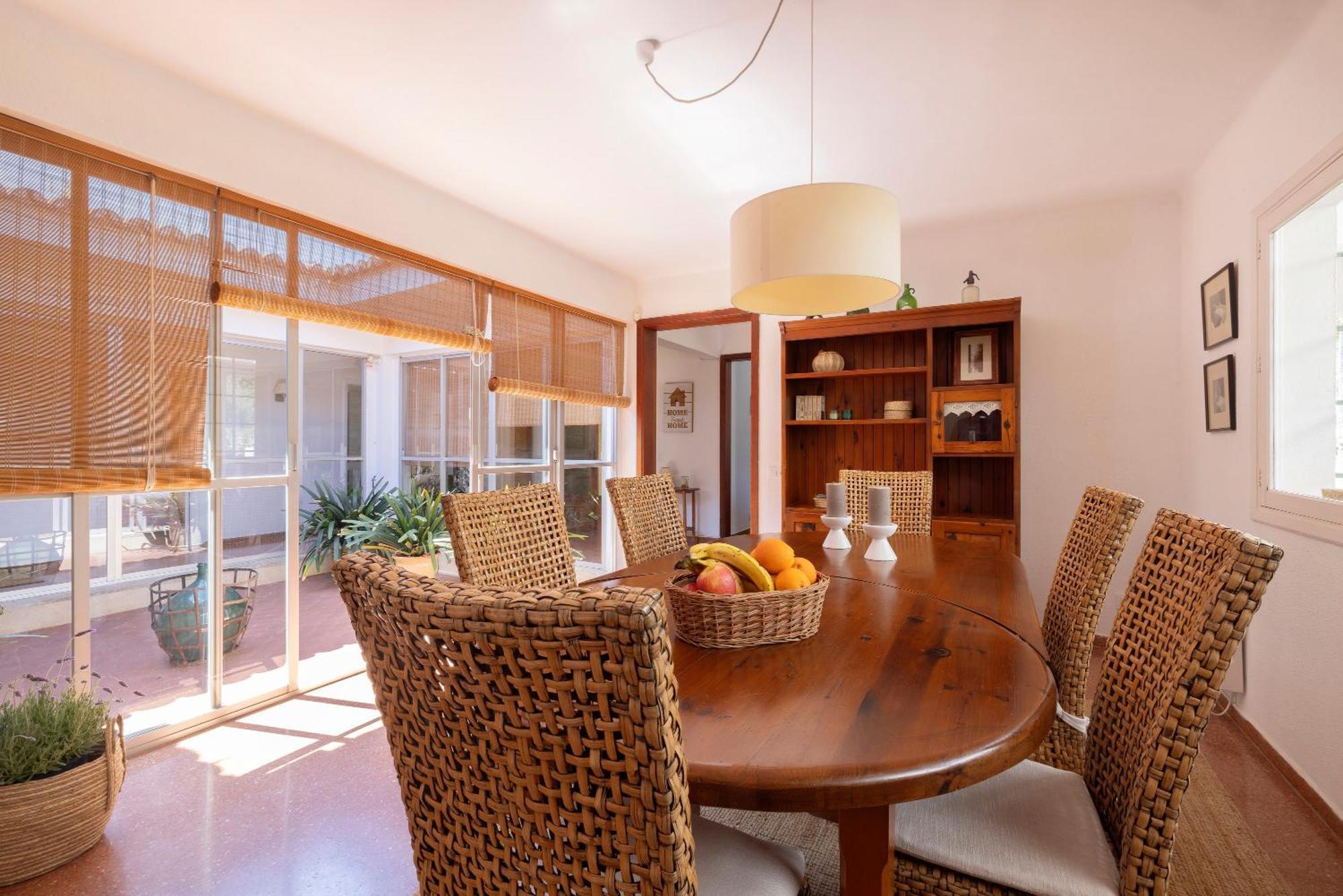 Ideal House For Two Families With Pool And Barbecue Ferienhaus Plamanyola